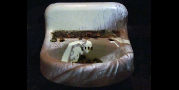 Frame dal film Maya Deren’s Sink di Barbara Hammer