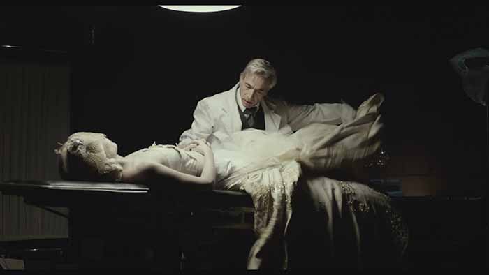 Frame tratto dal film "Eva no duerme". Regia di Pablo Agüero (Selezione Uffciale. Festa del Cinema Roma