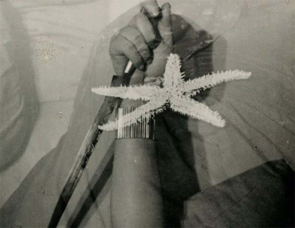 L’étoile de mer (frame). Mise-en-scène e photographie: Man Ray, Assistant opérateur Jacques-André Boiffard