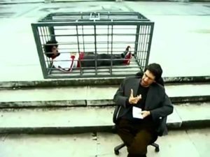 Frame del video clip "La mia parte intollerante" di Caparezza