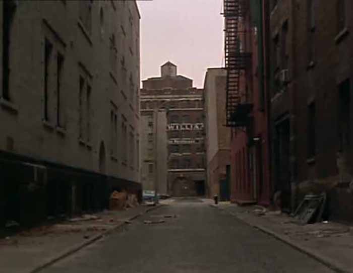 Frame tratto da “News from Home”, regia di Chantal Akerman (1977)
